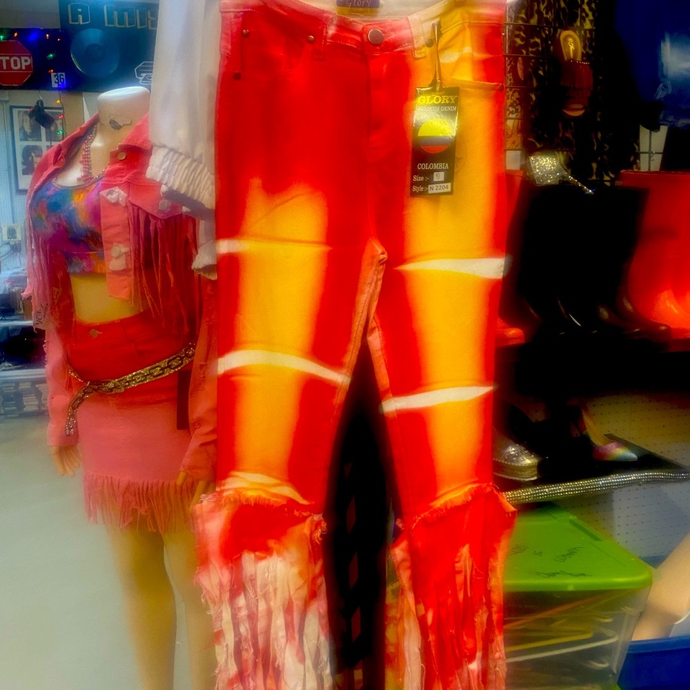 Fringed pink jeans size 5
